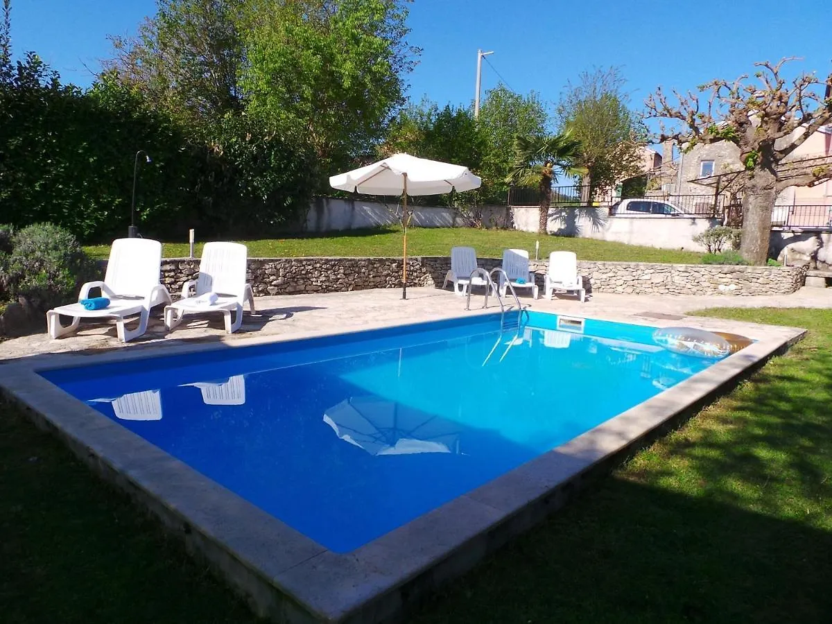 Apartments With A Swimming Pool Motovun - Bataji, Central Istria - Sredisnja Istra - 7069