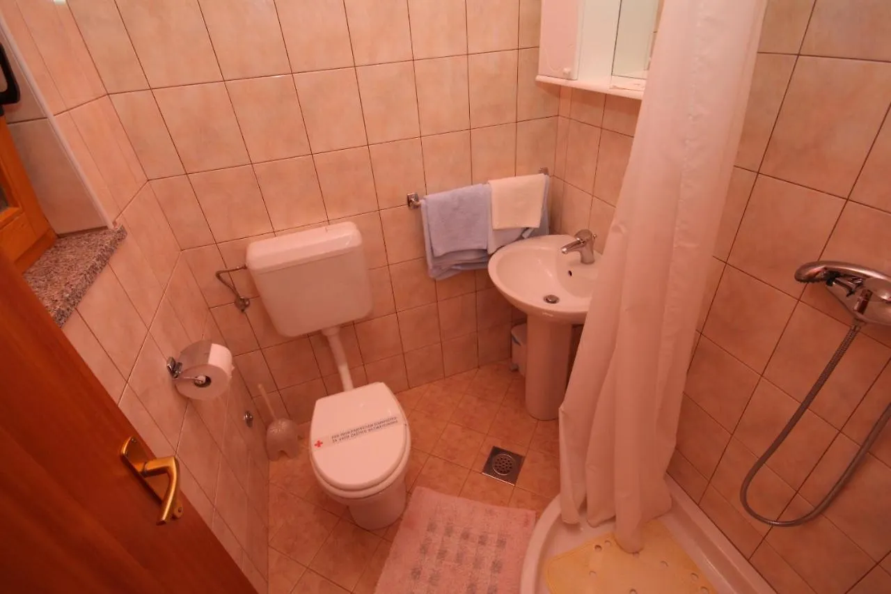 Apartments With A Swimming Pool Motovun - Bataji, Central Istria - Sredisnja Istra - 7069 Κροατία
